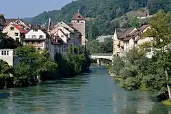 Blick von der Casinobrücke zur Altstadt von Brugg