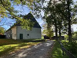 Hof Altensturmberg 2, 3