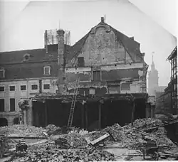 Abbruch des den Konzertsaal enthaltenden Flügels in der Universitätsstraße (1895)