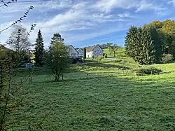 Blick von der L 286 auf den südwestl. Ortsteil