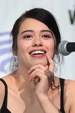 Amber Midthunder spielt Albee, Taylor Gray ihren Ehemann Walker