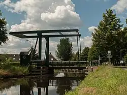 Annerveenschekanaal, Zugbrücke