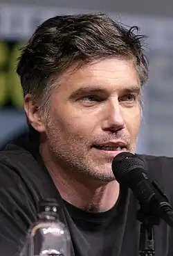 Anson Mount, Darsteller von Christopher Pike