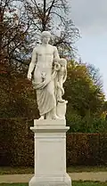 Antinoos mit Schlange (1852), Figur im Halbrondell am Neuen Palais in Potsdam