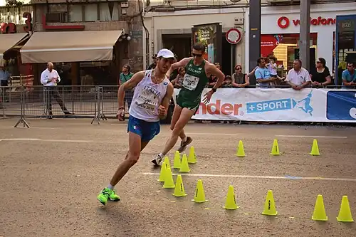 Brendan Boyce (grünes Trikot) – nach drei Verwarnungen&nbsp;disqualifiziert