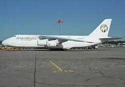 Antonow An-124 der Maximus Air Cargo