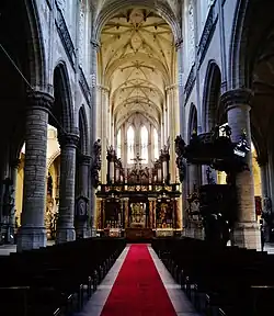 Innenansicht nach Osten