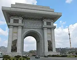 Triumphbogen in Pjöngjang