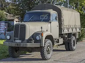 Armeelastwagen Berna 2VM, baugleich mit Saurer&nbsp;2DM