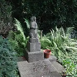 Arnold Huggler-Guggenbühl (1894–1988) Bildhauer. Grab, Friedhof Enzenbühl, Zürich