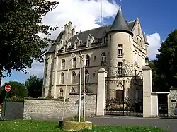 Schloss La Reine Blanche