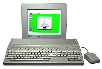 Atari 1040 STF mit Monitor SC1224 und Maus