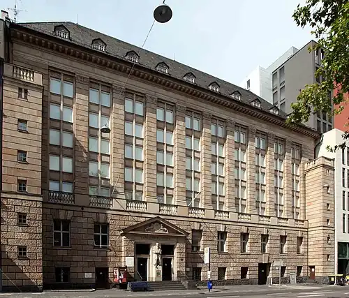 Gebäude Landesbibliothek von 1913 in der Wiesbadener Rheinstraße