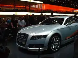 Audi Nuvolari-Studie auf der IAA 2003
