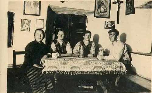 Bewohner von Lintlhof (um 1935)