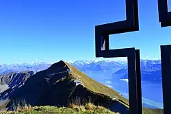 Dreiländereck des Brienzer Rothorns mit Triangulations-Pyramide von Westen (2018)