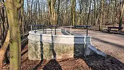 Aussichtsbastion am Herrenhaus, Alsterwanderweg.