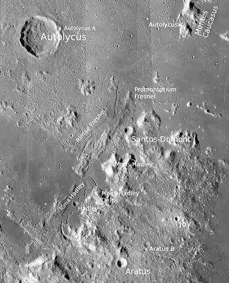 Autolycus mit Nebenkratern (LROC-WAC)