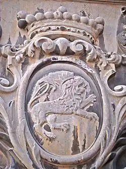 Freiherrliches Familienwappen vom Epitaph des Domherrn Johann Philipp von Auwach