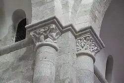 Kapitelle der Vierung