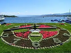 Sommerkleid des Zifferblattes 2012