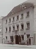 Hotel Reichs-Adler um 1910, im April 1945 durch von Nationalsozialisten gelegten Brand zerstört (heute: Reichshof)