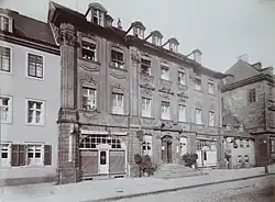 Layritz-Haus am Luitpoldplatz um 1910, im April 1945 bei einem Bombenangriff zerstört