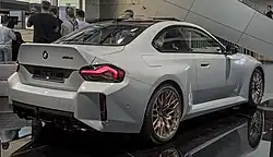 M2 CS, Heckseitenansicht