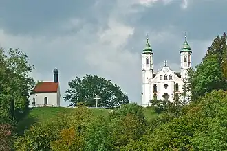 Leonhardikapelle und Kreuzkirche auf dem Kalvarienberg (2014)