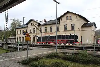 Empfangsgebäude, Gleisseite (2017)