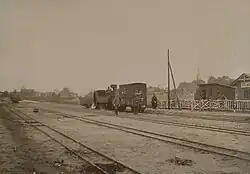 Brigadelok mit Schlepptender und Inspektionswagen