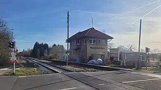 Stillgelegtes Stellwerk Mnf an der Wildemannstraße, 2022.