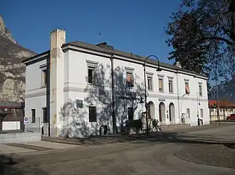 Aufnahmsgebäude 2015