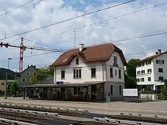 Stationsgebäude aus dem Jahr 1910 (2019)