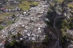 Luftaufnahme von den zerstörten Häusern der Stadt Balakot