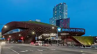 Die Westseite des Barclays Center (Oktober 2012)