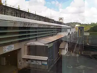 Kraftwerk des Petit-Saut-Staudamms