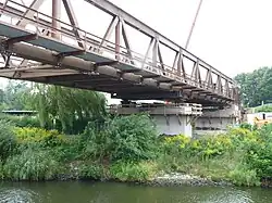 Fortschritt der Bauarbeiten an der Behelfsbrücke am 2. September 2013