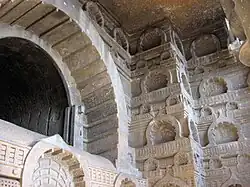 Vorhalle der Bedsa-Höhle, 1. oder 2. Jh. n.&nbsp;Chr.