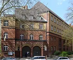 Das Pfarr- und Gemeindehaus (2012)