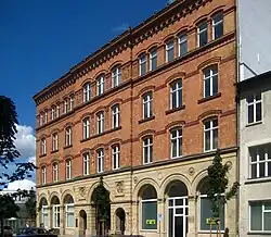 Markthalle III, Fassade zur Zimmerstraße