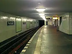 Bahnsteig U-Bahnhof Moritzplatz, Berlin-Kreuzberg, 2012 (1928)