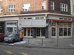 Eingang des vormaligen Kinos Graffiti an der Ecke zur Emser Straße 2012