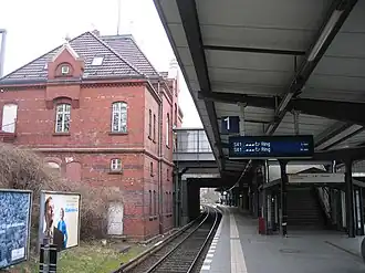 Bahnsteig des S-Bahnhofs