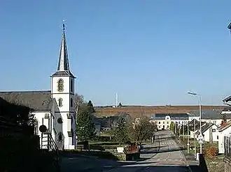 Der Ort mit der Kirche