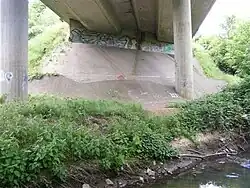 Unter der A&nbsp;620 bei Wadgassen