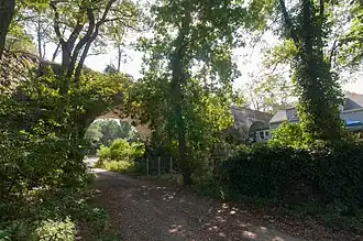 Ein Abschnitt des Viadukts im Jahr 2017