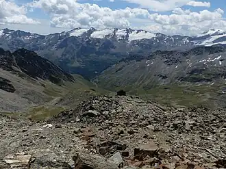 Blick von Nordwesten auf den Zufrittkamm mit den Veneziaspitzen, der Hinteren Schranspitze und der Hinteren Rotspitze (von rechts nach links)
