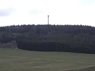 Blick von der Kreisstraße 8213 auf den Schnaitkapf