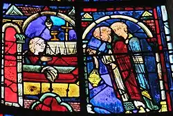 Maria betet vor einem Altar